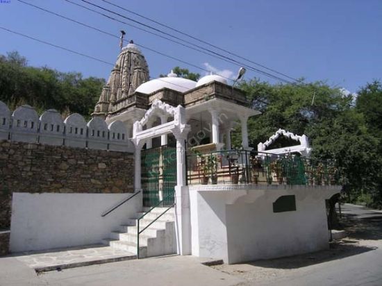 Picture of SHRI GIRIDHAR GOPAL TEMPLE